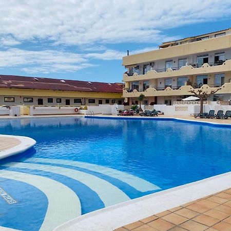 Beach Paradise Apartment 아데제 외부 사진